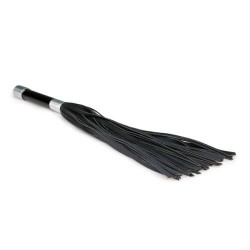 Long whip with metal grip