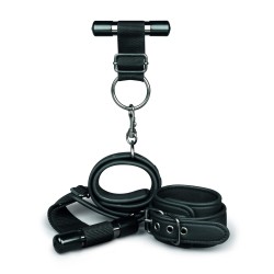 Black Leather Door Shackles ET379