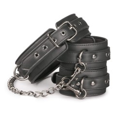 Leather Collar attached with long chain to handcuffs ET278